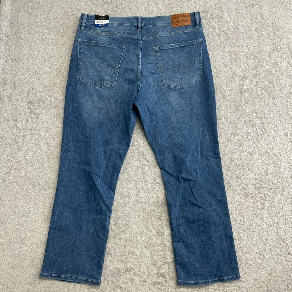 NEW Lucky Brand 223 Straight Leg Jeans Men's 36x30 Light Blue Stretch Denim